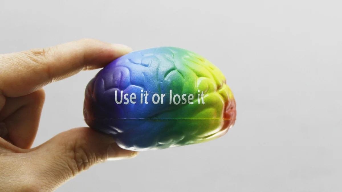 هل تعتقد ان الذكاء فى الطفولة يقودك نحو المخدرات ؟