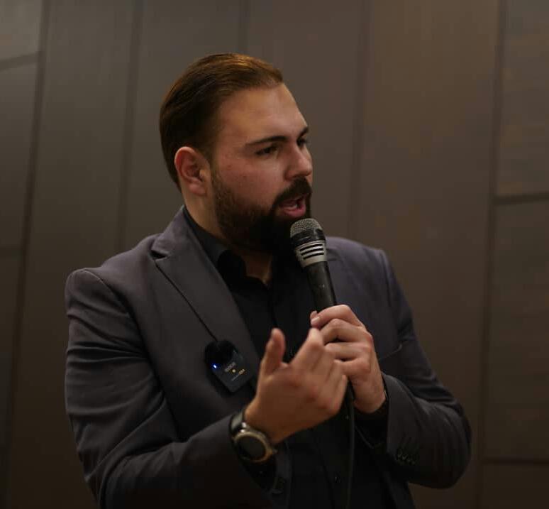 د عبادة دعدوش