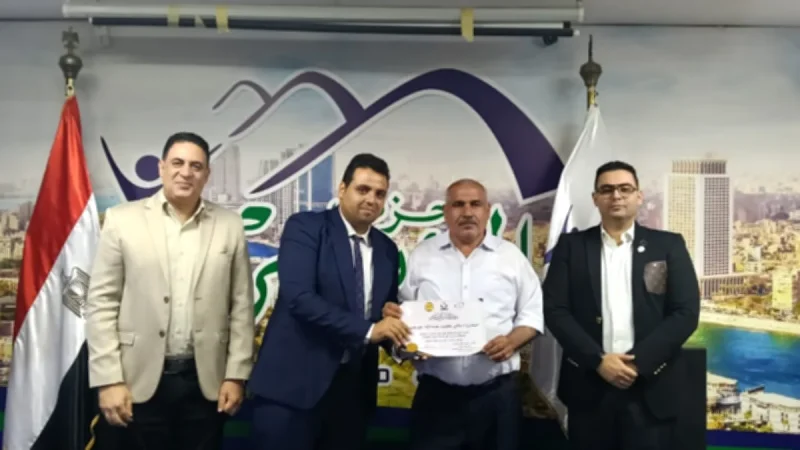 حزب المؤتمر يكرم سامي جرجس ويستعرض أول مشروع قانون لدعم المخترعين في مصر